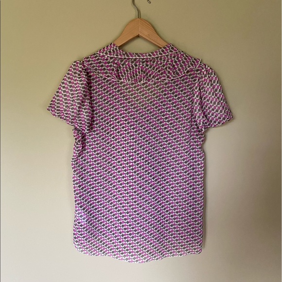 BANANA REPUBLIC 💯% Silk Tie Blouse - Picture 3 of 10